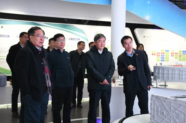 上海交通大學校長丁奎嶺院士一行調(diào)研氫晨科技